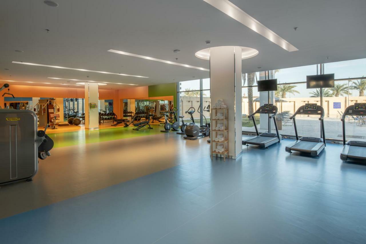 Radisson & Industrial Hotel 4*